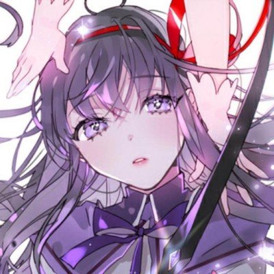 女子深夜洗澡后床上突现一米长蛇